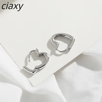 CIAXY Сребърен Цвят Кухи Обеци във формата на Сърце за Жени Модерен Темперамент Любов Обтегач за Ушите на Корейската Мода Бижута